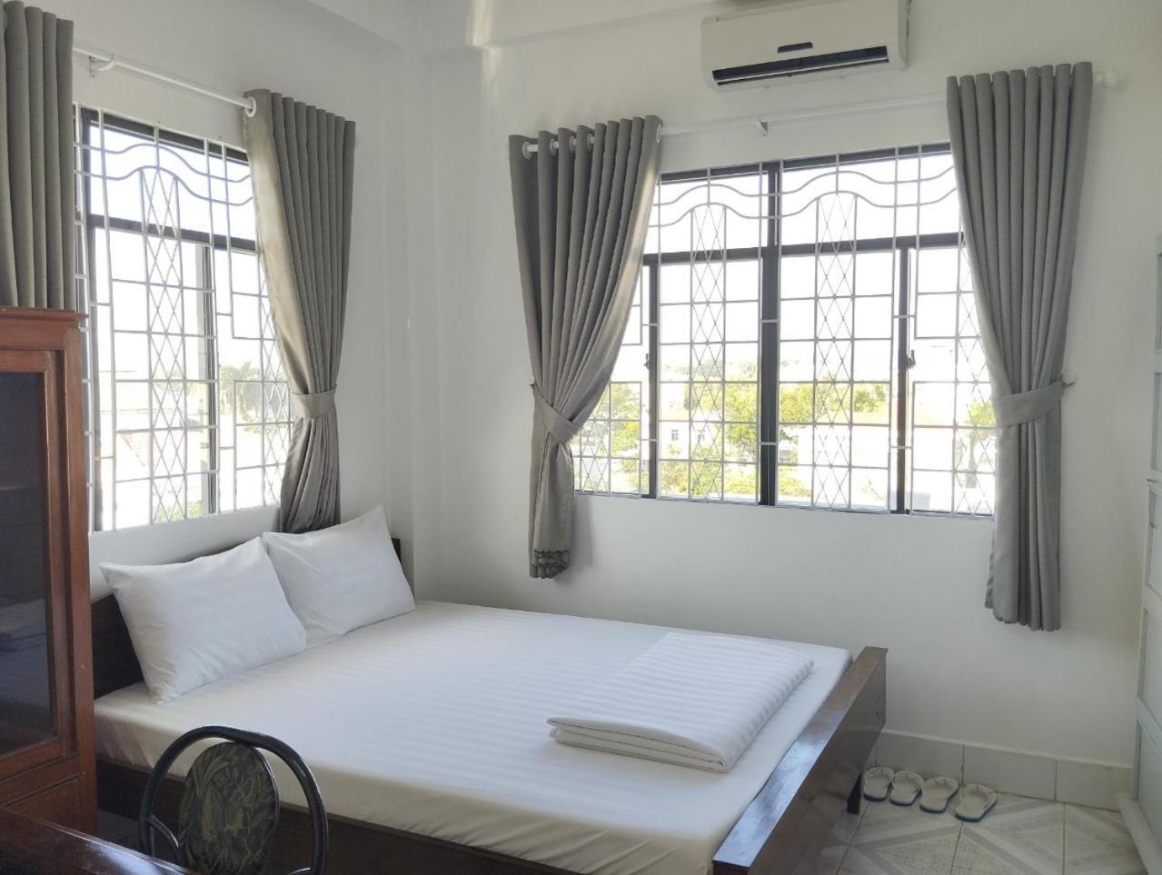 Nha Nghi Sao Mai Hotel ฮาเตียน ภายนอก รูปภาพ